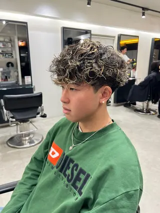 カラー パーマ メンズ fifth神宮前 HIN★T★のヘアスタイル