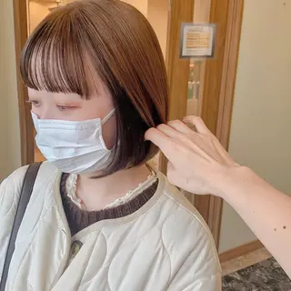 ショート カラー NUMBER_ ユイナのヘアスタイル