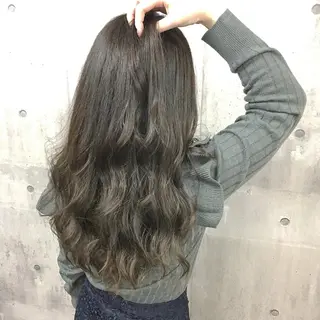 ロング 淡色ふんわりhair 新宿satomiのヘアスタイル