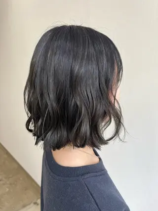 カラー 刀根 梓織のヘアスタイル