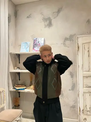 カラー メンズ なかやま れいかのヘアスタイル