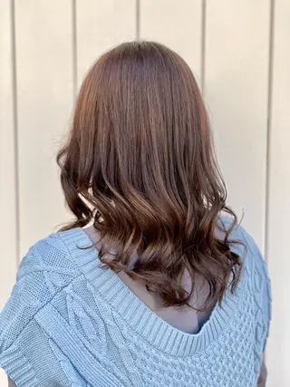 セミロング 🍎佐藤 成美🍎のヘアスタイル