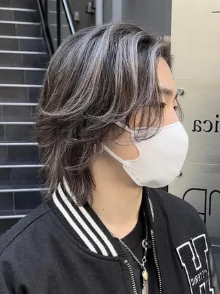 メンズ 透明感ブリーチ/ メンズパーマのヘアスタイル