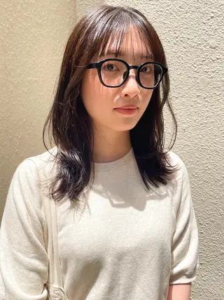 ミディアム カラー ERINA/レイヤー /梅田のヘアスタイル