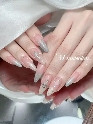 ネイル M🌷nail 長さだし専門店のネイルデザイン