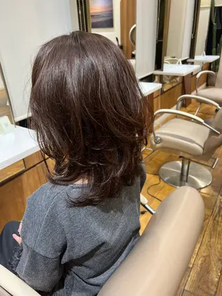 ミディアム 村中 逸紀のヘアスタイル