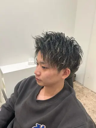 ショート カラー パーマ メンズ KING of hair byNOISM所属・京都メンズ特化✨ No. 1/ユウキのヘアスタイル