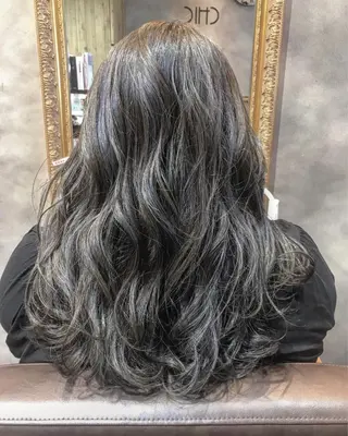 ロング channel 大澤俊文のヘアスタイル