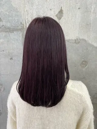 カラー よしもと ひなのヘアスタイル