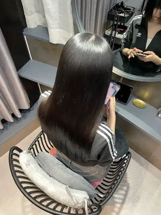 ロング 半個室サロンyoures hair 髪質改善トリートメント東新宿店所属・榊原竜弥 髪質改善/美髪作りのヘアスタイル