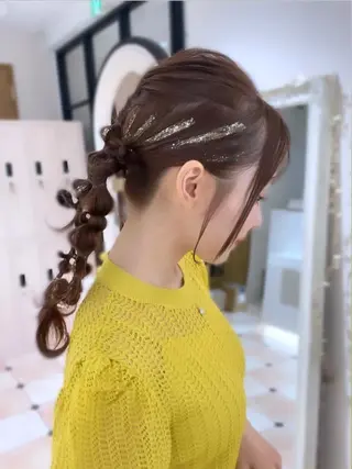 セミロング カラー パーマ ヘアアレンジ CHIHIRO🤍 色っぽ韓国ヘアのヘアスタイル