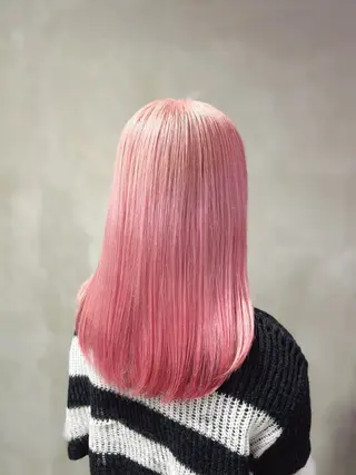 セミロング カラー 赤坂 康成のヘアスタイル