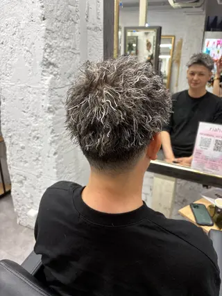 カラー パーマ メンズ 笹江 瑞穂のヘアスタイル