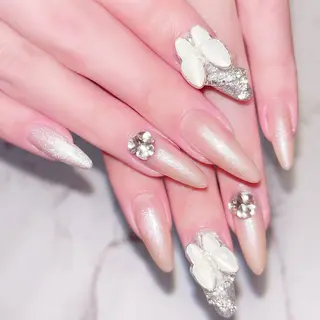 ネイル Sympa： Seraのネイルデザイン