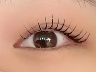 マツエク・マツパ Lau【ラウ】所属・Lau【ラウ】 ⁂NaNaのマツエク・マツパデザイン