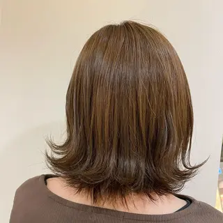 ミディアム 長井 麻帆のヘアスタイル
