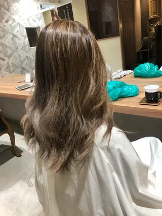 セミロング カラー 💎エクステ専門店 BIZE梅田🇰🇷のヘアスタイル
