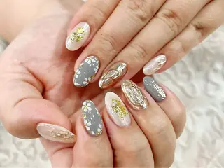 ネイル nailsalon Mirrorのネイルデザイン