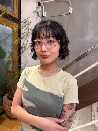 ミディアム パーマ 松尾 知晃のヘアスタイル