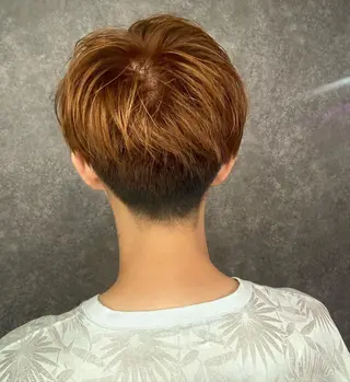 ロング カラー UNDER vr 【アンダーバー】のヘアスタイル