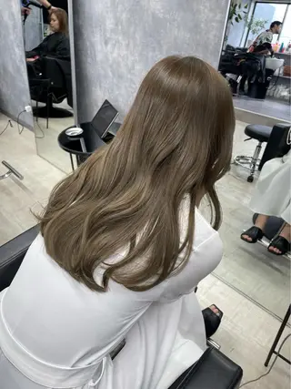 セミロング カラー 宮城 ほのかのヘアスタイル