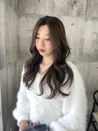 ロング カラー 錦 茉李のヘアスタイル