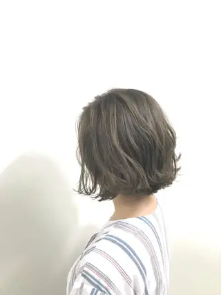 ミディアム エリアNo.1カラー ⭐️hikaru⭐️のヘアスタイル
