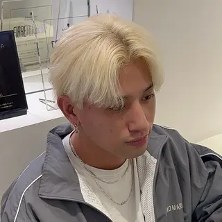 カラー メンズ youres hair 髪質改善トリートメント&ヘッドスパ  新宿三丁目店【ユアーズヘア】所属・🦋透明感カラー 👑NODOKA🦋のヘアスタイル