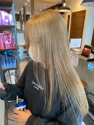 ロング 希優🌺ソムリエ /ブリーチ/カットのヘアスタイル