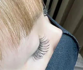 マツエク・マツパ B's緑店 eyelist川上のエステ・リラクイメージ