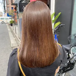 ミディアム カラー かりん 🤍のヘアスタイル
