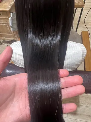 ロング 松山 麻一のヘアスタイル