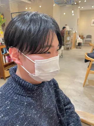 ショート メンズ Takanishi くすみベージュカラーのヘアスタイル