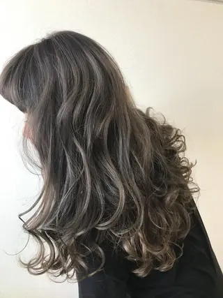 ロング カラー ヘアアレンジ テラモト カズヨシのヘアスタイル