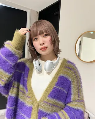 ミディアム デザイン🥇複雑履歴 ハイトーン特化のヘアスタイル