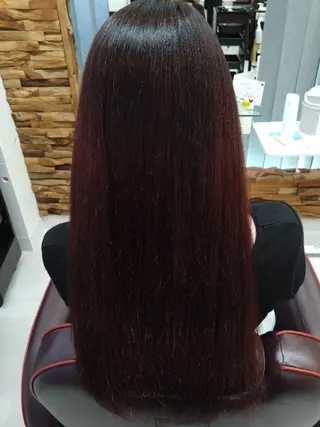 カラー God Hands所属・茂木 彩佳のヘアスタイル