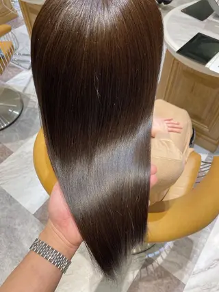 セミロング カラー レイヤーカット/ 顔周り 五島巨幹のヘアスタイル