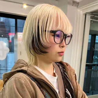 ショート カラー ヘアアレンジ 🧨ブリーチー×ボブ レイヤー💎じゅえるのヘアスタイル