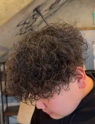 カラー パーマ メンズ 🔥メンズ特化🔥 パーマ🔥カメイのヘアスタイル