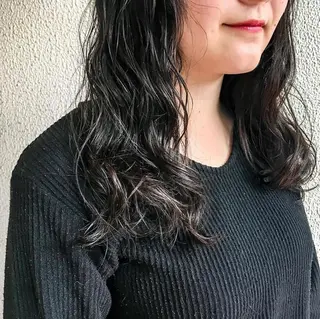 セミロング パーマ okuda yuukiのヘアスタイル