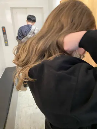 ミディアム カラー SALOWIN 栄3丁目店所属・砂原 ひよりのヘアスタイル