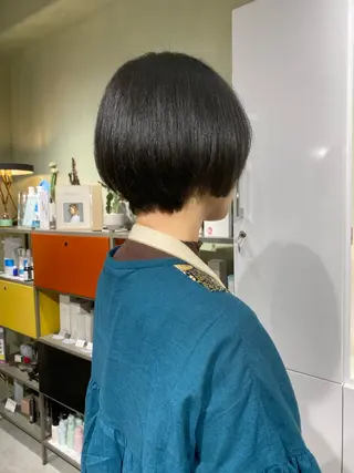 ショート カットモデル／オカダ サラのヘアスタイル
