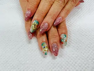 ネイル ユリシスネイル 担当近藤のネイルデザイン