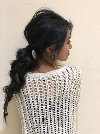 ロング 辻本 夏子のヘアスタイル