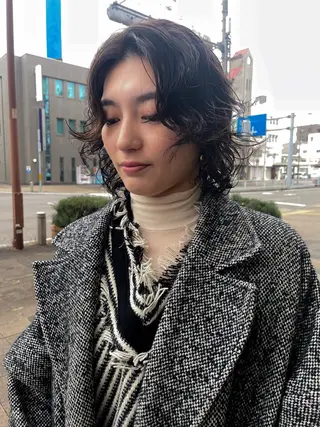 ショート パーマ パーマ/レイヤー 岩山丈一郎のヘアスタイル