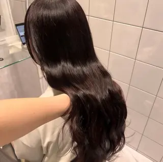 ロング カラー 🫧うる艶トレンド 🫧透明感カラーのヘアスタイル