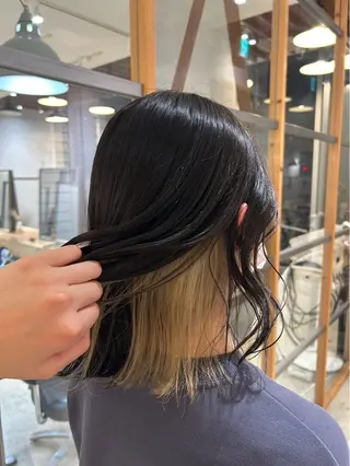ミディアム 艶ブリーチ/カット kurumi🌼のヘアスタイル