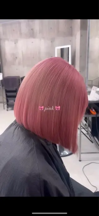 ショート カラー 🎨𖥔ׁTOMO♡ 🎀ゆるふわガーリーのヘアスタイル