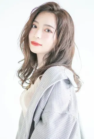 セミロング 西新/siohair 似合わせ/石尾刻矢のヘアスタイル