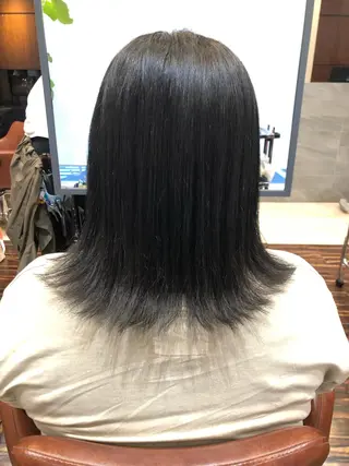 ミディアム カラー pesca 仙台駅前店所属・🖤オサダ マナミ🖤のヘアスタイル